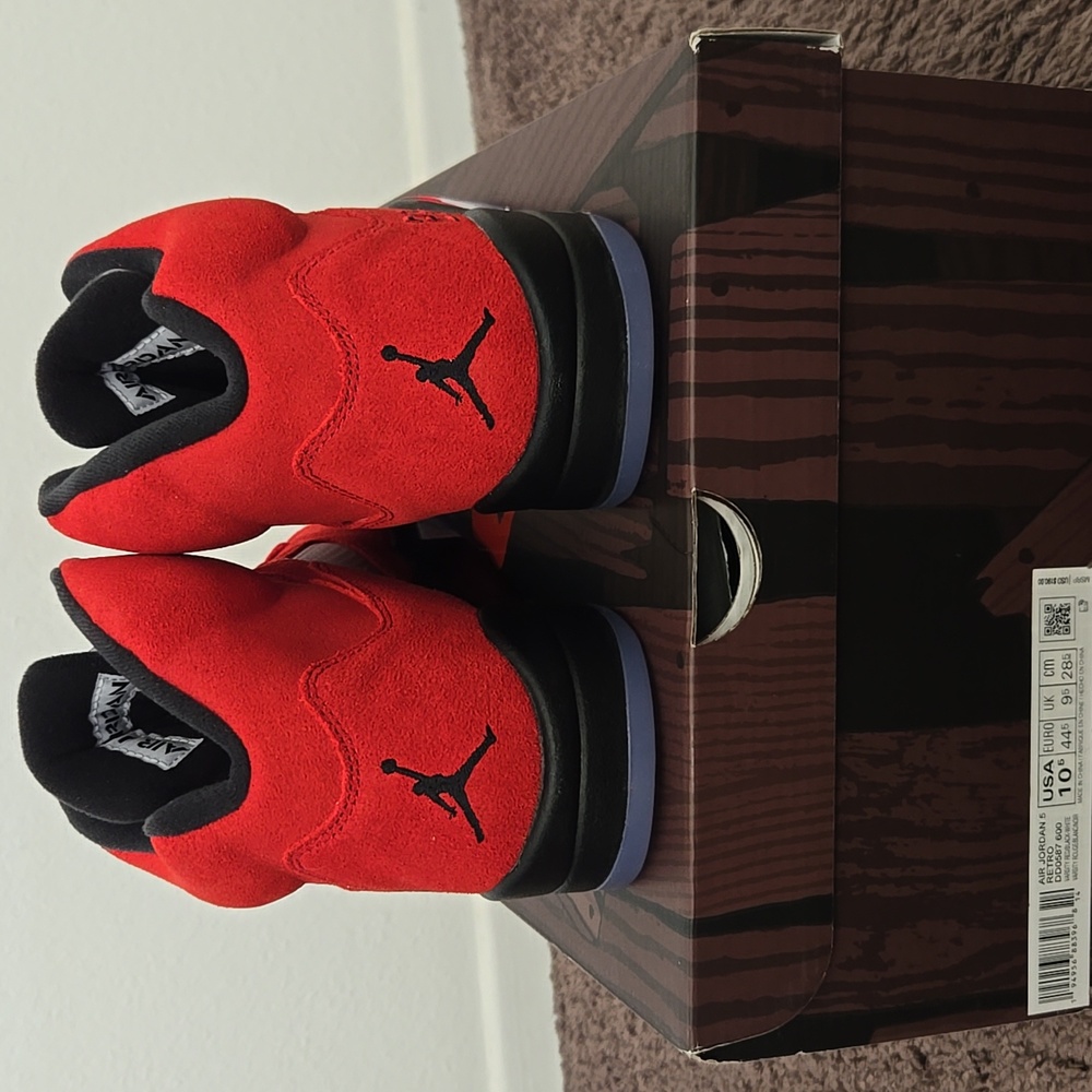 Raging Bull Jordan 5 Toro Bravo Deadstock - Picture 8 of 8